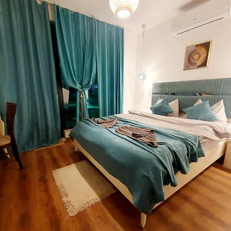 With Sea View Apartment Kraymorie