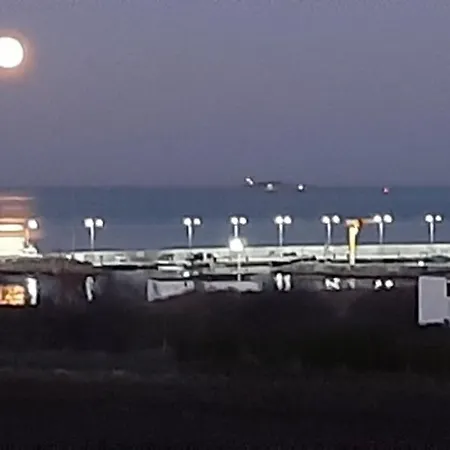 With Sea View Apartmán